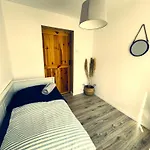 Deep Blue - Apartment Hel