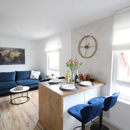 Apartment Deep Blue - *